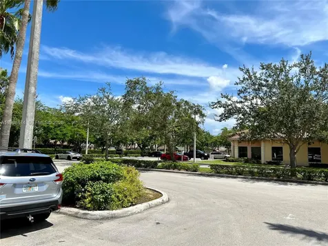12212 SW 124th Path Miami FL 33186