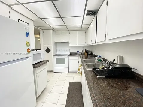 290 174th Street Sunny Isles Beach FL 33160