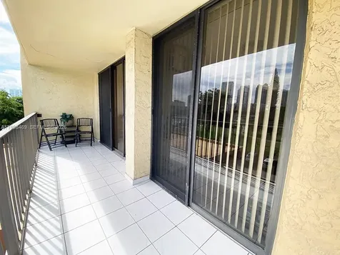 290 174th Street Sunny Isles Beach FL 33160