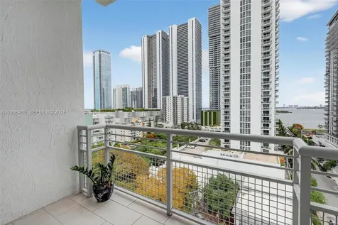 2200 NE 4th Avenue Miami FL 33137