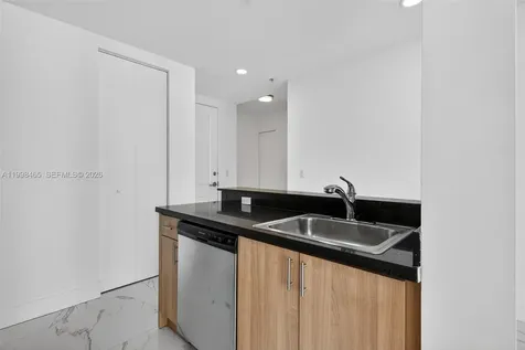 2200 NE 4th Avenue Miami FL 33137