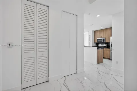 2200 NE 4th Avenue Miami FL 33137
