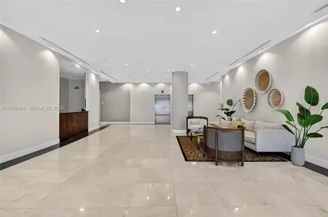 2200 NE 4th Avenue Miami FL 33137