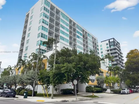 2200 NE 4th Avenue Miami FL 33137