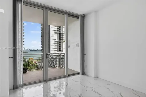 2200 NE 4th Avenue Miami FL 33137