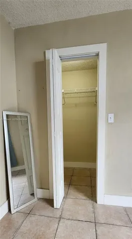 880 E 26th Street Hialeah FL 33013