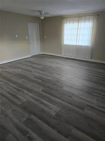 880 E 26th Street Hialeah FL 33013
