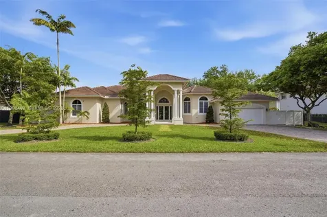 9717 SW 94th Terrace Miami FL 33176
