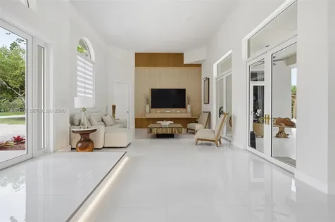 9717 SW 94th Terrace Miami FL 33176