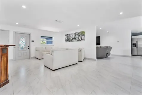 11841 NW 30th Place Sunrise FL 33323