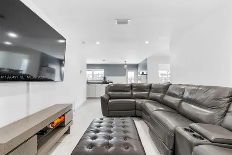 11841 NW 30th Place Sunrise FL 33323
