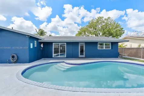 11841 NW 30th Place Sunrise FL 33323