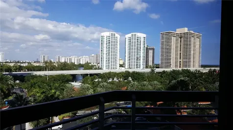 3600 Mystic Pointe Drive Aventura FL 33180