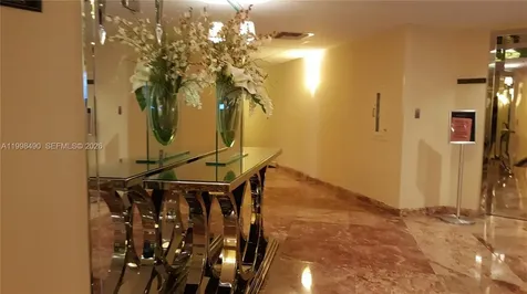 3600 Mystic Pointe Drive Aventura FL 33180