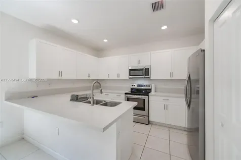 640 NE 207th Street Miami FL 33179