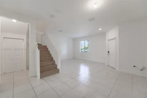 640 NE 207th Street Miami FL 33179