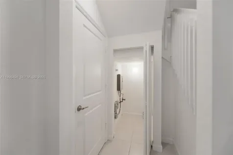 640 NE 207th Street Miami FL 33179