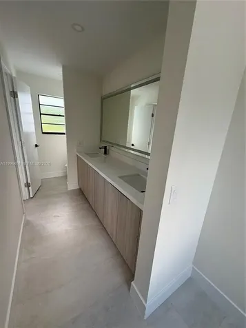 9881 NW 52nd Terrace Doral FL 33178
