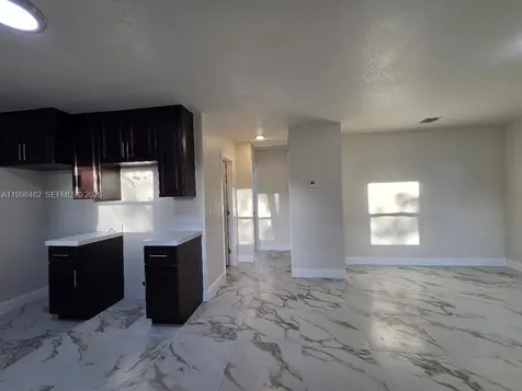 295 NW 48th Street Miami FL 33127