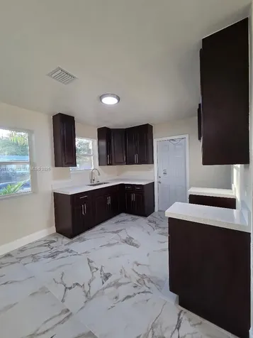 295 NW 48th Street Miami FL 33127