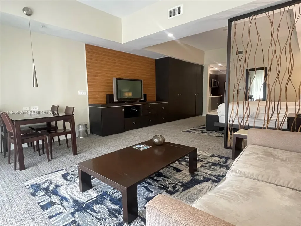 5300 NW 87th Avenue Doral FL 33178