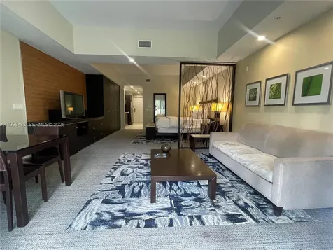 5300 NW 87th Avenue Doral FL 33178
