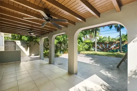 1333 SW 16th Street Miami FL 33145