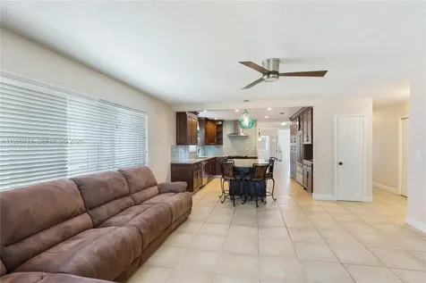 1333 SW 16th Street Miami FL 33145