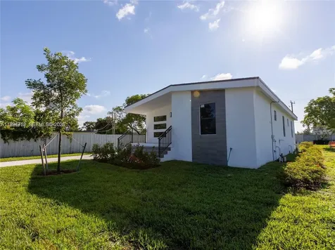 404 NW 15th Avenue Pompano Beach FL 33069
