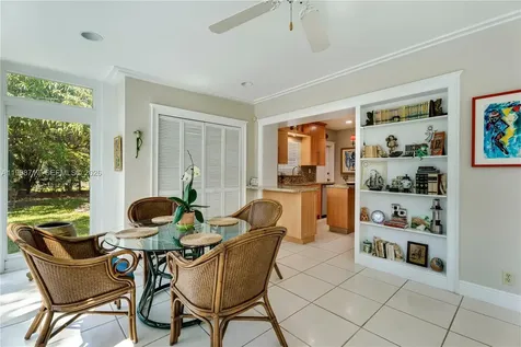 9830 SW 69th Avenue Pinecrest FL 33156
