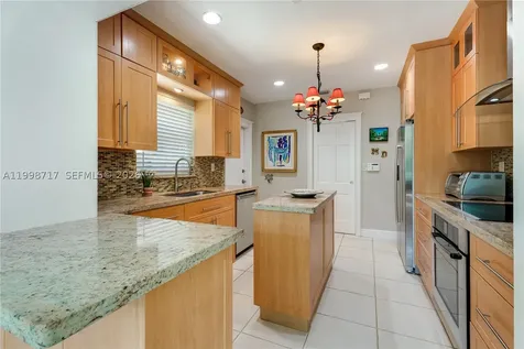 9830 SW 69th Avenue Pinecrest FL 33156