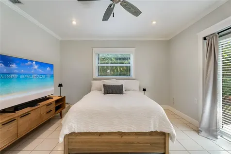 9830 SW 69th Avenue Pinecrest FL 33156
