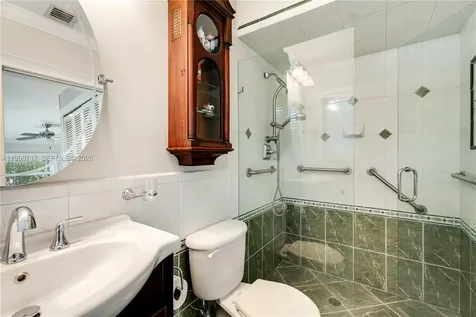 9830 SW 69th Avenue Pinecrest FL 33156