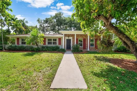 9830 SW 69th Avenue Pinecrest FL 33156