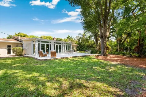 9830 SW 69th Avenue Pinecrest FL 33156