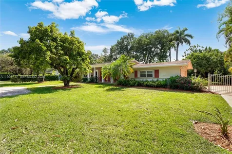 9830 SW 69th Avenue Pinecrest FL 33156