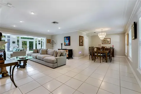 9830 SW 69th Avenue Pinecrest FL 33156