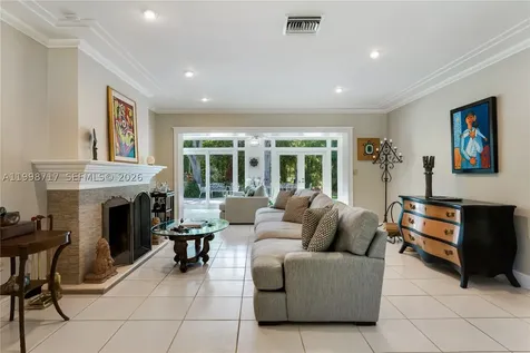 9830 SW 69th Avenue Pinecrest FL 33156