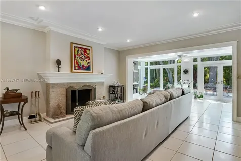 9830 SW 69th Avenue Pinecrest FL 33156