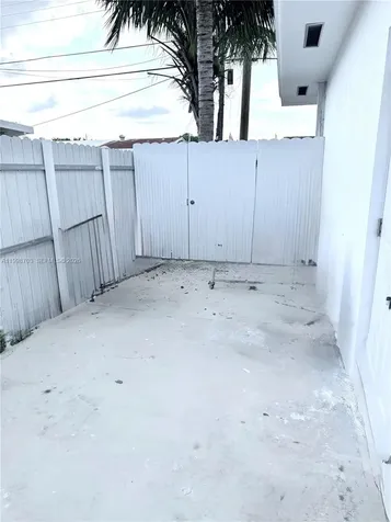 4600 W 8th Avenue Hialeah FL 33012