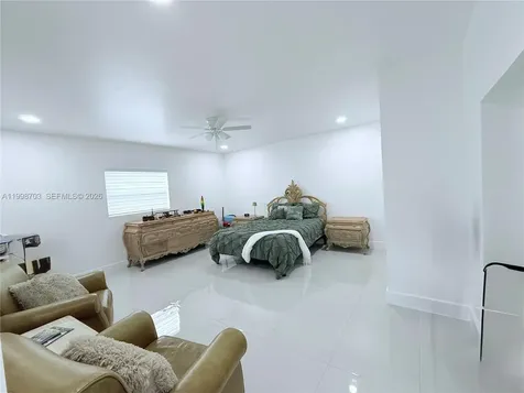 4600 W 8th Avenue Hialeah FL 33012