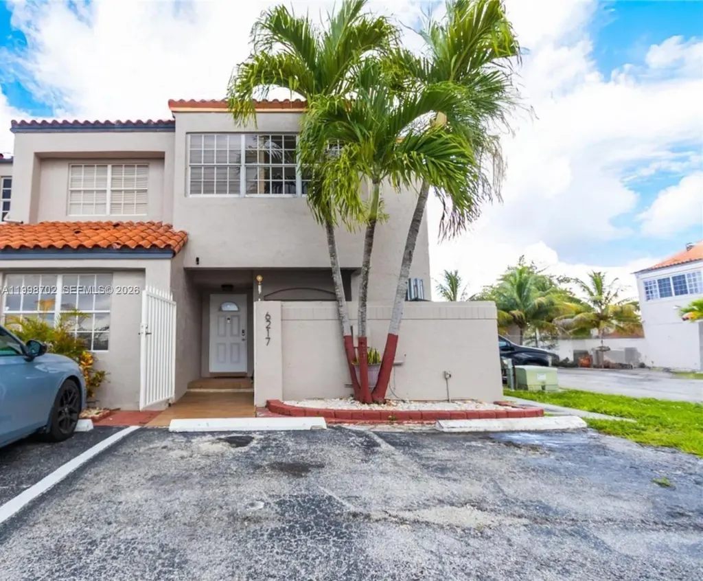6217 SW 128th Place Miami FL 33183
