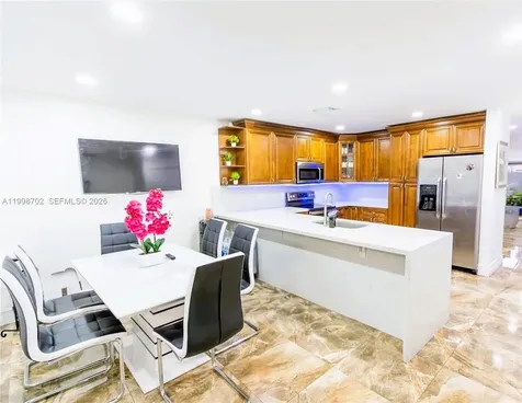 6217 SW 128th Place Miami FL 33183