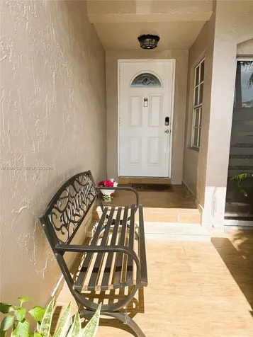 6217 SW 128th Place Miami FL 33183