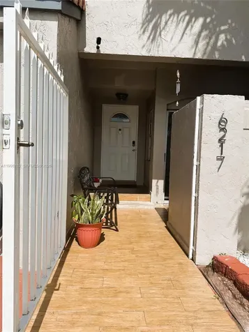 6217 SW 128th Place Miami FL 33183