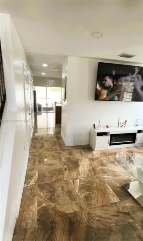 6217 SW 128th Place Miami FL 33183
