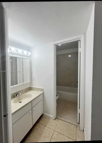 8719 NW 39th Street Sunrise FL 33351