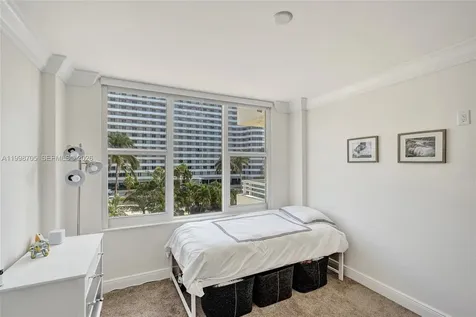 5600 Collins Avenue Miami Beach FL 33140