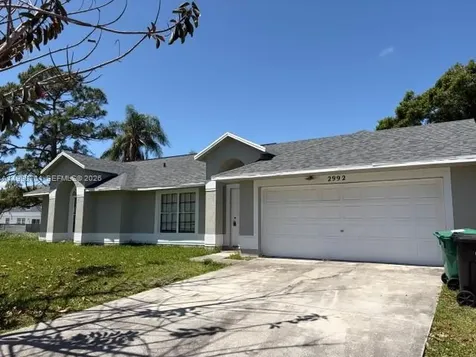 2992 SW Lucerne Street Port St. Lucie FL 34953