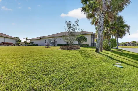 20000 SW Morolo Way Port St. Lucie FL 34986